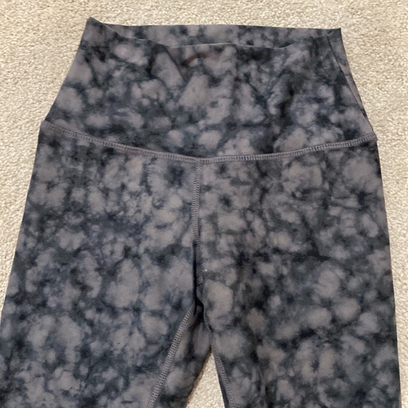 Evolution and Creation printed 7/8 leggings - Picture 2 of 4